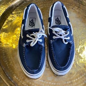 Vans Size Men’s 9.5  Women’s 11 Navy Blue